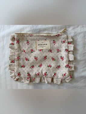 Sezane Cream Floral Ruffle Zip Pouch with Pink Roses